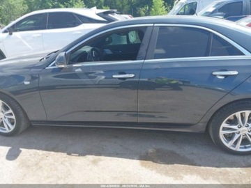 Cadillac 2021 Cadillac CT4 Luxury 2021 2.0l 2.0 Benzyna 237KM, zdjęcie 2