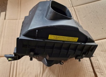 POUZDRO FILTRU VZDUCHU NISSAN 350Z