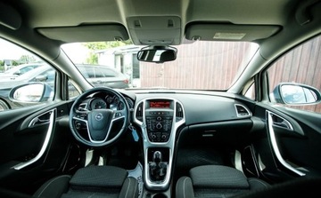 Opel Astra J Sports Tourer 1.4 Turbo ECOTEC 140KM 2011 Opel Astra 1.4T 140KM Led Xenon PDC Climatronic serwis ASO Alu 1.4 Benzyna, zdjęcie 25