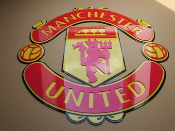 Настенный герб Манчестер Юнайтед — подарок парню и мужу футбольного болельщика