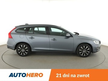Volvo V60 I Kombi Facelifting 2.0 D2 DRIVE-E 120KM 2017 Volvo V60 Linje Svart D2 skóra navi PDC grzane, zdjęcie 8