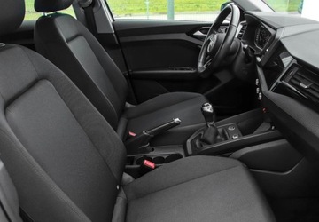 Audi A1 II 1.0 TFSI 110KM 2023 Audi A1 Sportback A1 30TFSI 110KM, kamera cofania, kierownica 3-ramienna, zdjęcie 12