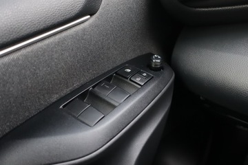 Toyota Yaris IV Hatchback 1.5 Hybrid Dynamic Force 116KM 2021 Toyota Yaris 1.5 VVT-i Hybrid, Salon Polska, zdjęcie 20