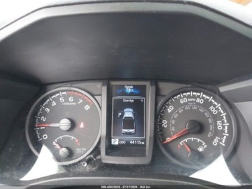 Toyota Tacoma II 2022 Toyota Tacoma SR 2022 2.7l 2.7 Benzyna 159KM, zdjęcie 10
