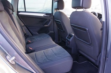 Volkswagen Tiguan II SUV 1.5 TSI EVO 150KM 2019 Volkswagen Tiguan 1.5 Benzyna 150 KM, Navi, Kamera, LED, Salon PL, FV23, G, zdjęcie 28