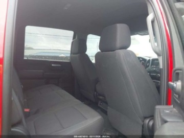 Chevrolet Silverado II 2023 Chevrolet Silverado 2500HD Standard Bed Custom 2023 6.6 Benzyna 401KM, zdjęcie 11