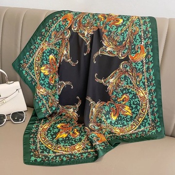 2023 Spring and Summer New Luxury Design Silky Scarf Women 70*70cm Small He