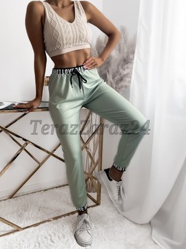 СПОРТИВНЫЕ БРЮКИ ЖЕНСКИЕ, КОМФОРТНЫЕ ПОЛОСКИ, ЦВЕТ S/M