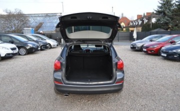 Opel Astra J Sports Tourer 1.4 Turbo ECOTEC 140KM 2012 Opel Astra 1.4 150 JAHRE Benzyna Tempomat Cz. parkowania Klimatyzacja 1.4, zdjęcie 34