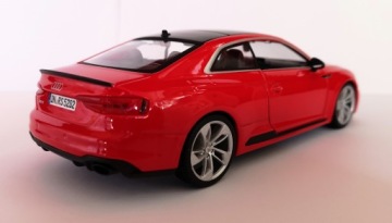 Модель Bburago 1:24 Audi RS5 КУПЕ RS 5 КРАСИВАЯ!!!