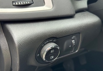 Opel Astra J Sports Tourer Facelifting 1.4 Turbo ECOTEC 140KM 2013 Opel Astra 1,4 TURBO 140KM Climatronic Xenon LED Navi Bezwypadkowy Serwis, zdjęcie 31