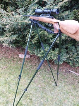 Pastorał strzelecki Deerhunter z pokrowcem M440
