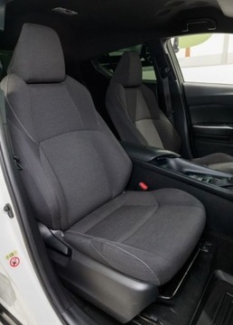 Toyota C-HR I Crossover 1.8 Hybrid 122KM 2019 Toyota C-HR 1.8 Hybrid Premium 1.8 Hybryda 122KM, zdjęcie 30