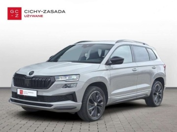Skoda Karoq Crossover Facelifting 1.5 TSI ACT 150KM 2023 Skoda Karoq 1.5TSI 150KM DSG Sportline Reflektory przednie Full LED Matrix