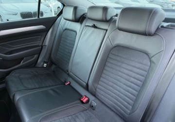 Volkswagen Passat B8 Variant Facelifting 2.0 TSI 190KM 2022 Volkswagen Passat LED Travel Assist Navi Easy OpenClose Salon PL FVAT, zdjęcie 26