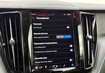 Volvo XC60 II Crossover Facelifting 2.0d B4 197KM 2022 Volvo XC 60 LED Podgrzewana kierownica i fotele Kamera FVAT23 Salon PL, zdjęcie 33