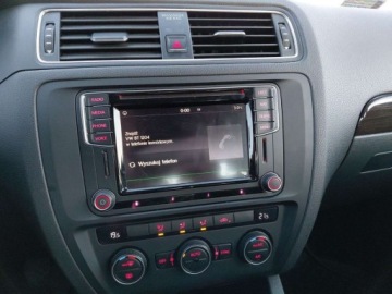 Volkswagen Jetta VI Sedan Facelifting 2.0 TDI 110KM 2016 Volkswagen Jetta Comfortline 2,0 TDI 110km Salon PL Serwis ASO FV-Mar, zdjęcie 21