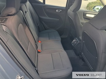 Volvo XC40 2020 Volvo XC 40 B4 AWD Kamera 360 BLIS, Pakiet Zimowy!, zdjęcie 13