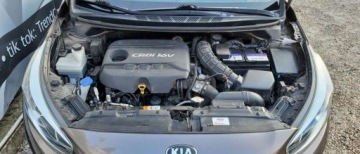 Kia Ceed II Kombi 1.6 CRDi 128KM 2013 Kia Ceed 1.6 128 KM bezwypadkowa zarejestrowana oryginalny przebieg 1.6, zdjęcie 23