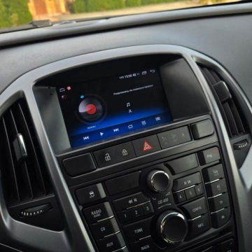 Opel Astra J Sports Tourer Facelifting 1.4 Twinport ECOTEC 100KM 2013 Opel Astra J 1.4 Benzyna 100KM Selection, zdjęcie 28