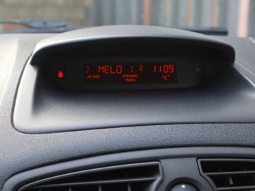 Renault Clio III Hatchback 5d 1.2 i 16V 75KM 2008 Renault Clio 1.2 16V , Salon Polska, Klima, zdjęcie 12