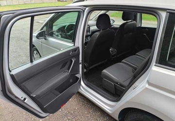 Volkswagen Touran III 1.6 TDI 115KM 2016 Volkswagen Touran Volkswagen Touran 1.6 Diesel 115KM, zdjęcie 13