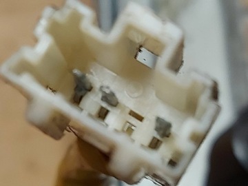 MECHANIZMUS ZVEDÁK OKNO LEVÝ PŘEDNÍ MITSUBISHI GALANT VIII SEDAN (EA_)