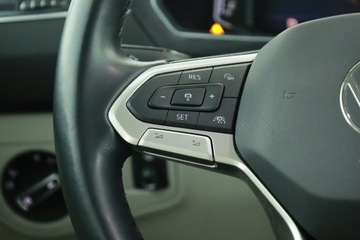 Volkswagen Tiguan Allspace SUV Facelifting 2.0 TSI 245KM 2022 VW Tiguan Allspace 2.0 TSI, Salon Polska, zdjęcie 15