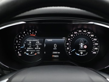 Ford Mondeo V Kombi 2.0 TDCi 180KM 2018 Ford Mondeo 2.0 TDCI, 177 KM, Automat, Navi, zdjęcie 10