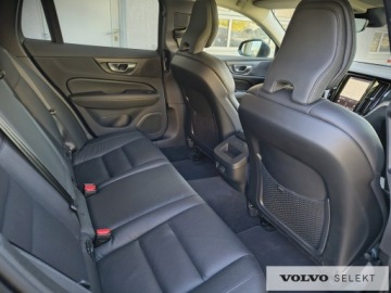 Volvo V60 II  Kombi Facelifting 2.0 B4 B 197KM 2025 Volvo V60 V60 B4 Benzyna, Plus Dark, Aktywny tempo, zdjęcie 24