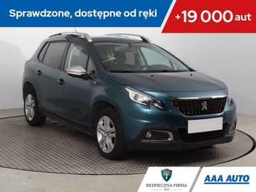 Peugeot 2008 I SUV Facelifting 1.2 PureTech 110KM 2017 Peugeot 2008 1.2 PureTech, Salon Polska