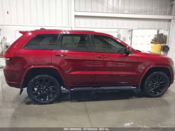 Jeep Grand Cherokee IV 2021 Jeep Grand Cherokee 2021 JEEP GRAND CHEROKEE LAREDO X 4X4 3.6 Benzyna 293KM, zdjęcie 9