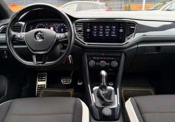 Volkswagen T-Roc I SUV 2.0 TSI 190KM 2018 Volkswagen T-Roc 2.0 TSI 190 KM 4x4 VIRTUAL FULL LED SPORT DSG, zdjęcie 33
