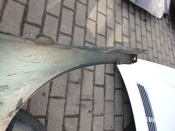 BLATNÍK PRAVÝ PŘEDNÍ VW BORA I EVROPA