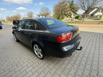 Seat Exeo Sedan 1.6 MPi 102KM 2010 Seat Exeo 1.6MPi 2010r Climatronic Bezwypadkowy, zdjęcie 3