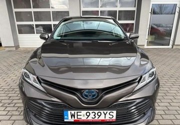 Toyota Camry IX Sedan 2.5 Hybrid Dynamic Force 218KM 2019 Toyota Camry Salon Polska, Serwis ASO, Gwarancja,1 rej III 2020r. 2.5 218KM, zdjęcie 1