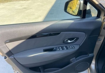 Renault Grand Scenic II 2013 Renault Grand Scenic Renault Grand Scenic ENERGY TCe 130 SampS Paris 1.2, zdjęcie 14