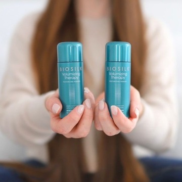 Biosilk Volumizing пудра, придающая объем волосам.