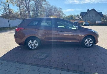 Hyundai i30 II Wagon 1.4 CVVT 100KM 2013 Hyundai i30 Hyundai i30 i30cw 1.4 Style 1.4 Benzyna 99KM, zdjęcie 20