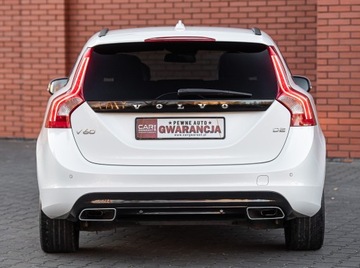 Volvo V60 I Kombi Facelifting 2.0 D2 DRIVE-E 120KM 2018 VOLVO V60 2.0 D2 120PS Lift Serwis Navi Skóry Biała Perła Piękny Gwarancja!, zdjęcie 20