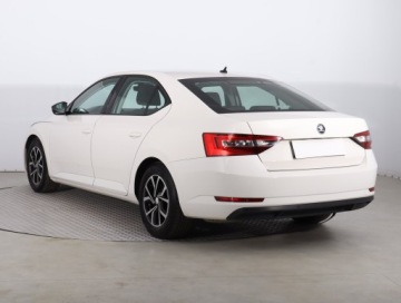 Skoda Superb III Liftback Facelifting 1.5 TSI 150KM 2019 Skoda Superb 1.5 TSI, Salon Polska, Automat, zdjęcie 3