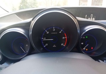 Honda Civic IX Hatchback 5d 1.6 i-DTEC 120KM 2015 Honda Civic Zarejestrowany - bezwypadkowy - 1,6 - 120 KM 1.6 Diesel 120KM, zdjęcie 28