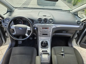 Ford Galaxy III Van 2.0 Duratorq TDCi 140KM 2009 Ford Galaxy 2.0 140 km 7 osobowy, klimatronik, zdjęcie 8
