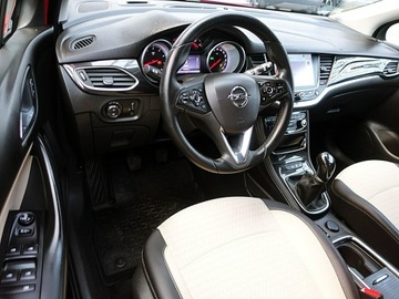 Opel Astra K Hatchback 5d 1.4 Turbo 150KM 2016 Opel Astra KRAJOWY Bezwypadkowy TURBO 150KM ELITE, zdjęcie 16