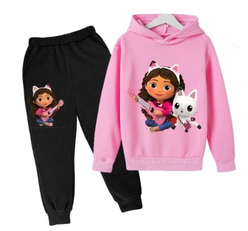 DZIECIĘCE DRESY KOMPLET BLUZA SPODNIE Gabby's Dollhouse KOCI DOMEK GABI