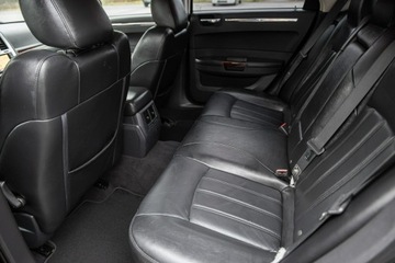 Chrysler 300C I Sedan 2.7 i V6 24V 193KM 2009 Chrysler 300C Luxury ! 2.7i V6 193KM ! Super Stan, zdjęcie 6