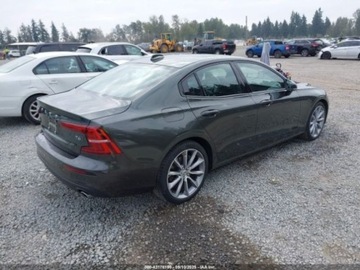 Volvo S60 III 2019 Volvo S60 T6 momentum 2.0 Benzyna 316KM, zdjęcie 3