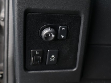 Nissan Qashqai I Crossover 2.0 141KM 2011 Nissan Qashqai 2.0, Navi, Klima, Klimatronic, zdjęcie 15