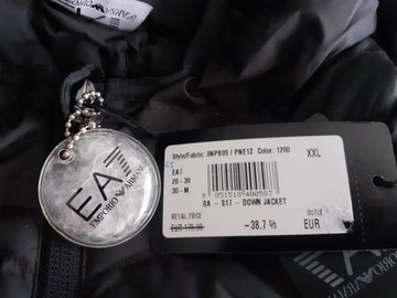 Легкий пуховик Emporio Armani Ea7, размер L