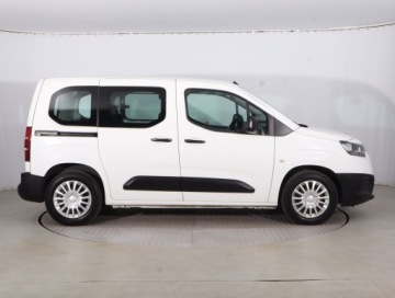 Toyota Proace City Furgon Standard 1.5 D-4D 102KM 2021 Toyota ProAce City Verso 1.5 D-4D, Salon Polska, zdjęcie 5